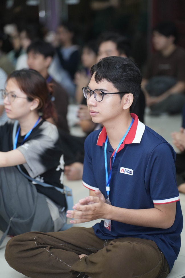 Ngày tu “Sinh viên hướng về Phật pháp”