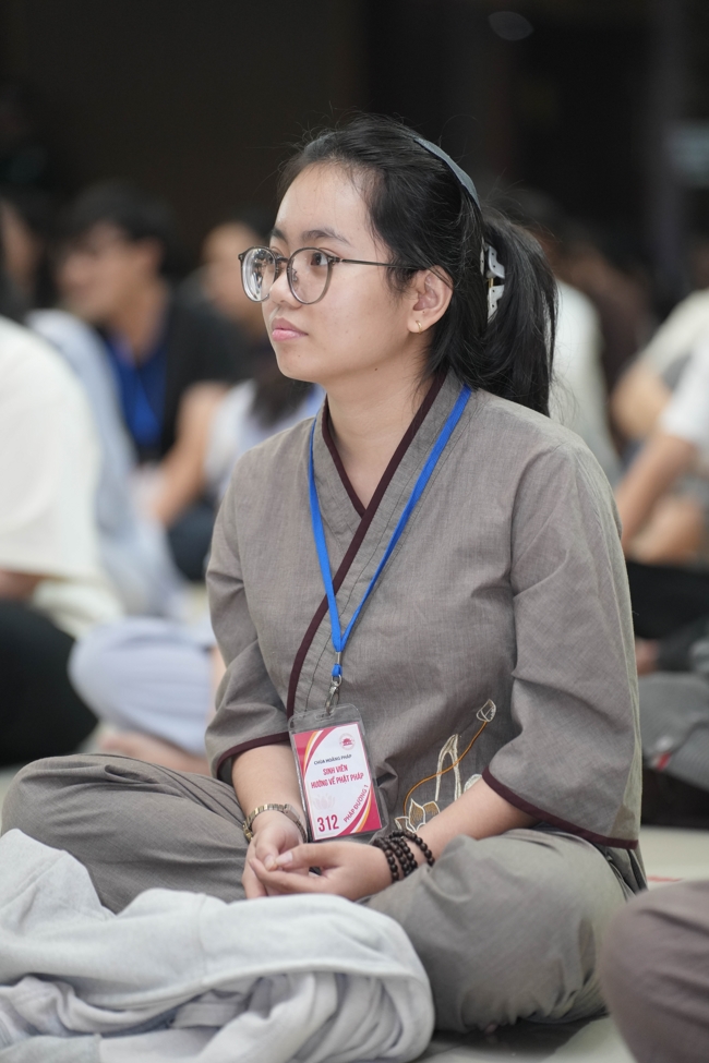 Ngày tu “Sinh viên hướng về Phật pháp”