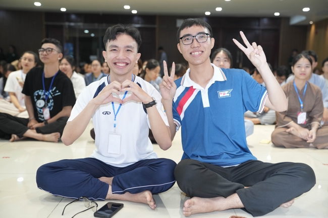 Ngày tu “Sinh viên hướng về Phật pháp”