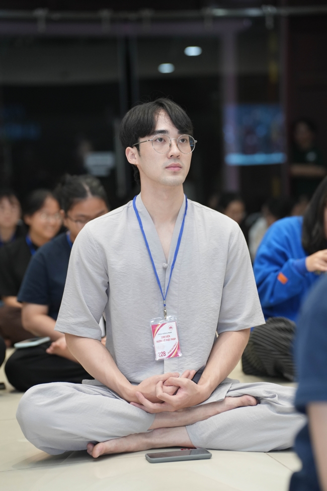 Ngày tu “Sinh viên hướng về Phật pháp”