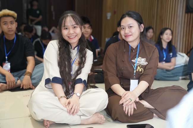 Ngày tu “Sinh viên hướng về Phật pháp”