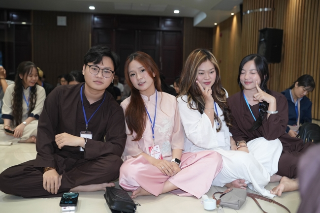 Ngày tu “Sinh viên hướng về Phật pháp”