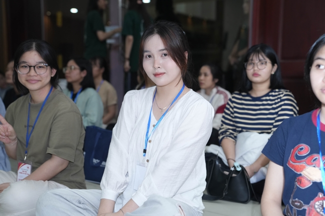Ngày tu “Sinh viên hướng về Phật pháp”
