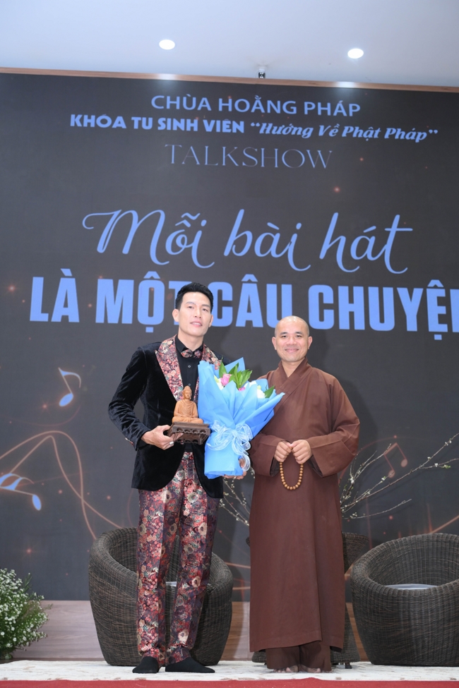 Ngày tu “Sinh viên hướng về Phật pháp”