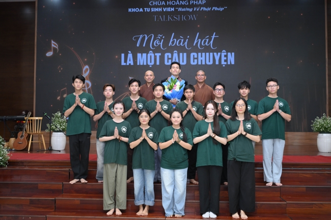 Ngày tu “Sinh viên hướng về Phật pháp”