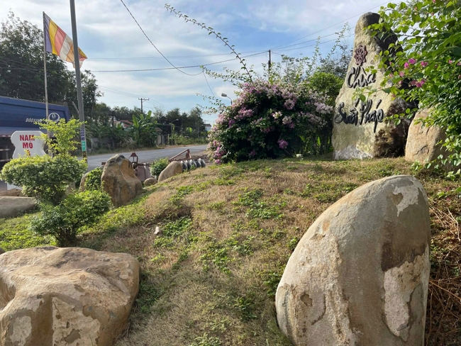 Chùa Suối Pháp – Tây Ninh: Khóa tu một ngày an lạc