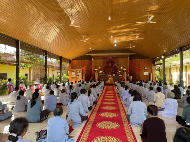 Chùa Suối Pháp – Tây Ninh: Khóa tu một ngày an lạc