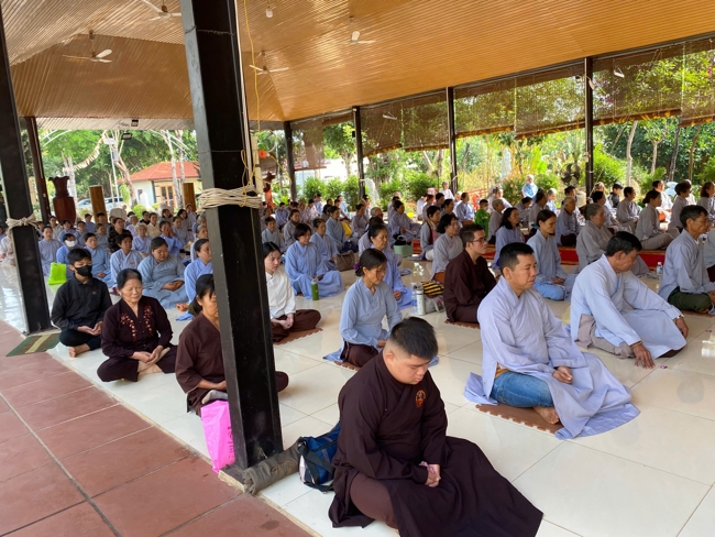 Chùa Suối Pháp – Tây Ninh: Khóa tu một ngày an lạc