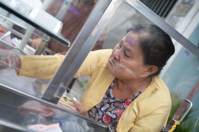 Chương trình từ thiện “Phương tiện nghĩa tình”.