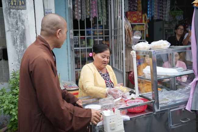 Chương trình từ thiện “Phương tiện nghĩa tình”.