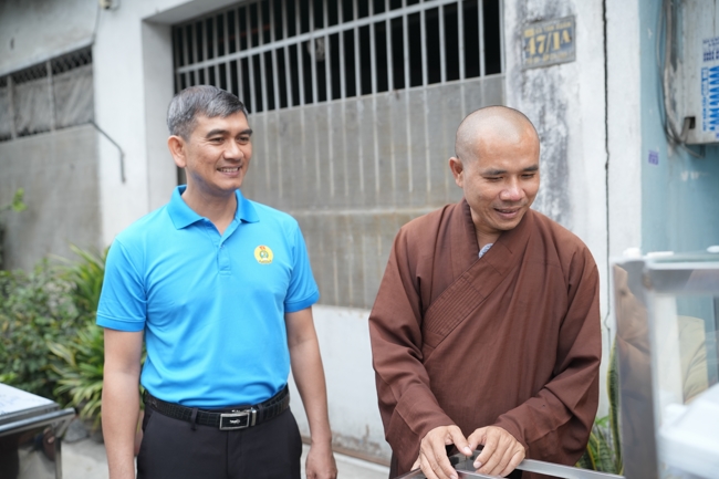 Chương trình từ thiện “Phương tiện nghĩa tình”.