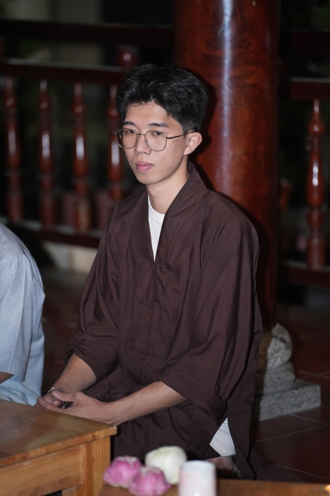 Buổi chia sẻ của Đại đức Thích Tâm Trường cùng Hội sinh viên chùa Hoằng Pháp.