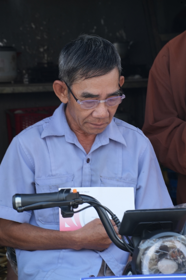 Chương trình từ thiện “Phương tiện nghĩa tình”.