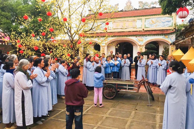 Chùa Đống Cao – Thanh Hoá: Khoá tu niệm Phật một ngày đầu năm