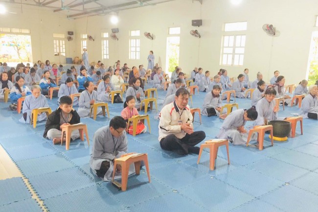 Chùa Đống Cao – Thanh Hoá: Khoá tu niệm Phật một ngày đầu năm