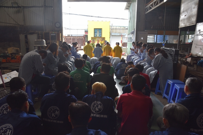 Charity Board: The Shop Opening Ceremony at Kim Hưng Company in Cần Thơ province