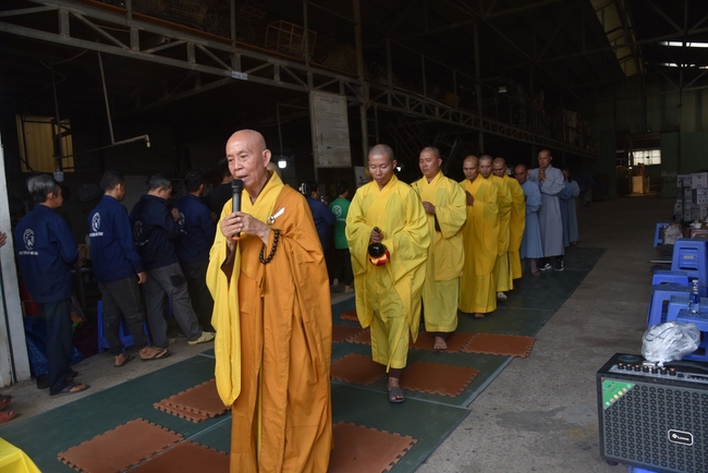 Charity Board: The Shop Opening Ceremony at Kim Hưng Company in Cần Thơ province