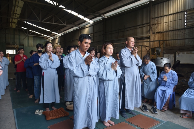 Charity Board: The Shop Opening Ceremony at Kim Hưng Company in Cần Thơ province