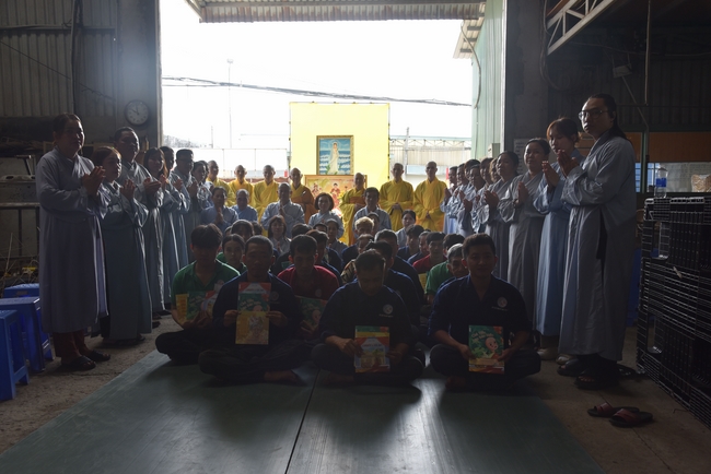 Charity Board: The Shop Opening Ceremony at Kim Hưng Company in Cần Thơ province