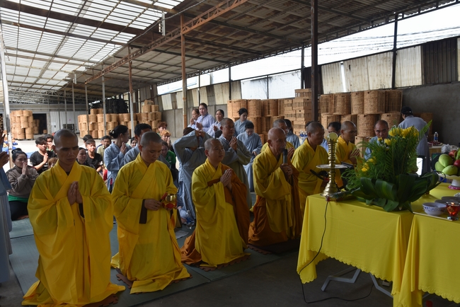 Charity Board: The Shop Opening Ceremony at Kim Hưng Company in Cần Thơ province