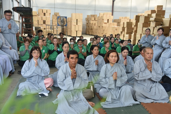 Charity Board: The Shop Opening Ceremony at Kim Hưng Company in Cần Thơ province