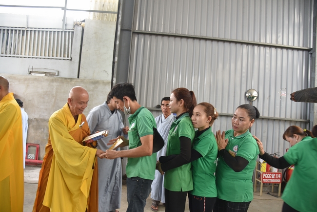 Charity Board: The Shop Opening Ceremony at Kim Hưng Company in Cần Thơ province