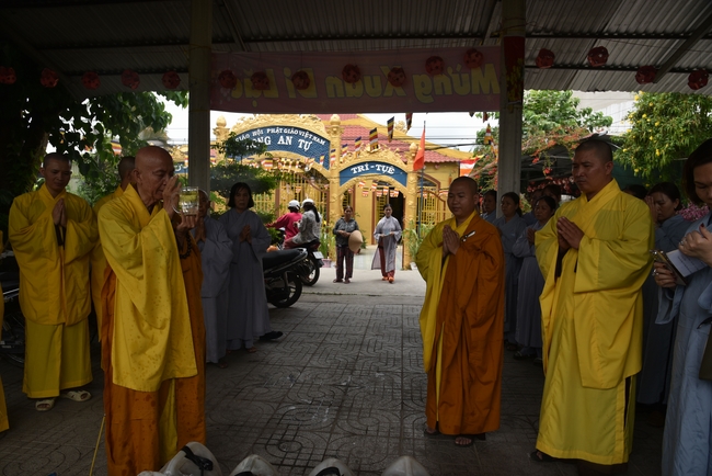 Charity Board: The Shop Opening Ceremony at Kim Hưng Company in Cần Thơ province