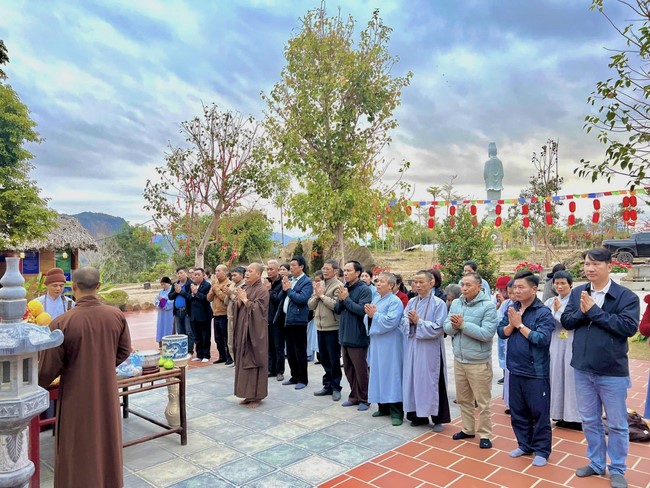 Chùa Hoà Phúc – Hà Nội: Lễ Cầu an trên lòng hồ thuỷ điện Sông Đà