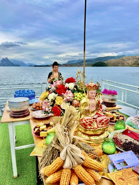 Chùa Hoà Phúc – Hà Nội: Lễ Cầu an trên lòng hồ thuỷ điện Sông Đà