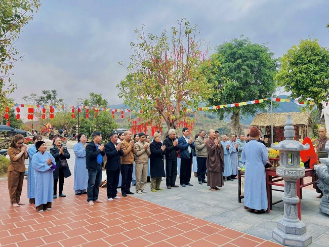 Chùa Hoà Phúc – Hà Nội: Lễ Cầu an trên lòng hồ thuỷ điện Sông Đà