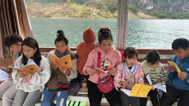 Chùa Hoà Phúc – Hà Nội: Lễ Cầu an trên lòng hồ thuỷ điện Sông Đà