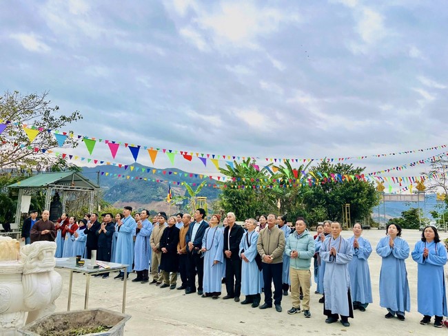 Chùa Hoà Phúc – Hà Nội: Lễ Cầu an trên lòng hồ thuỷ điện Sông Đà