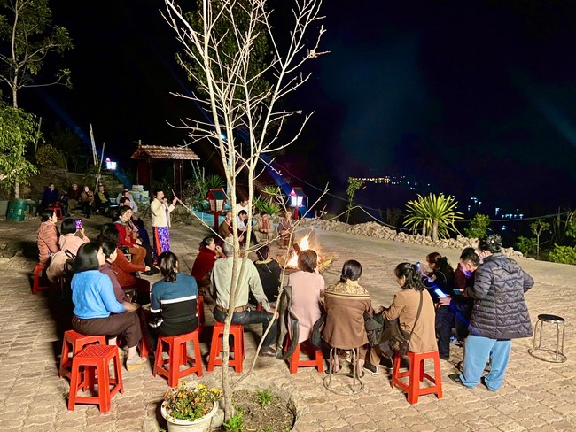 Chùa Hoà Phúc – Hà Nội: Lễ Cầu an trên lòng hồ thuỷ điện Sông Đà