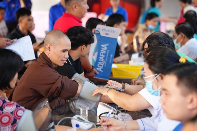 Humanitarian Blood Donation