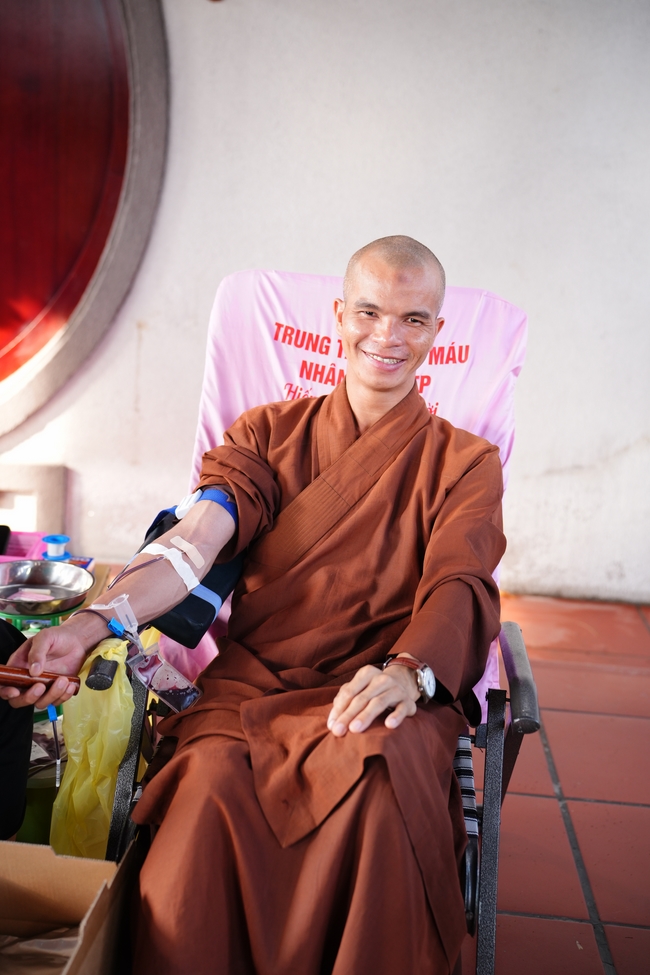 Humanitarian Blood Donation