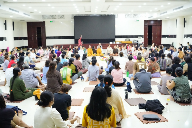 Chương trình cộng đồng “Thanh lọc thân tâm - Hướng dẫn phương pháp sống khỏe thuận tự nhiên