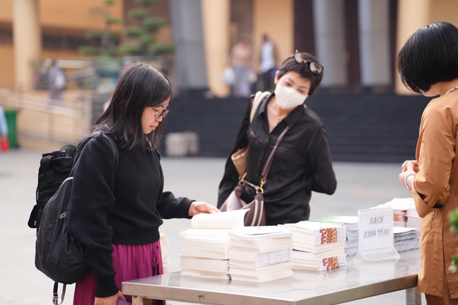 Chương trình cộng đồng “Thanh lọc thân tâm - Hướng dẫn phương pháp sống khỏe thuận tự nhiên