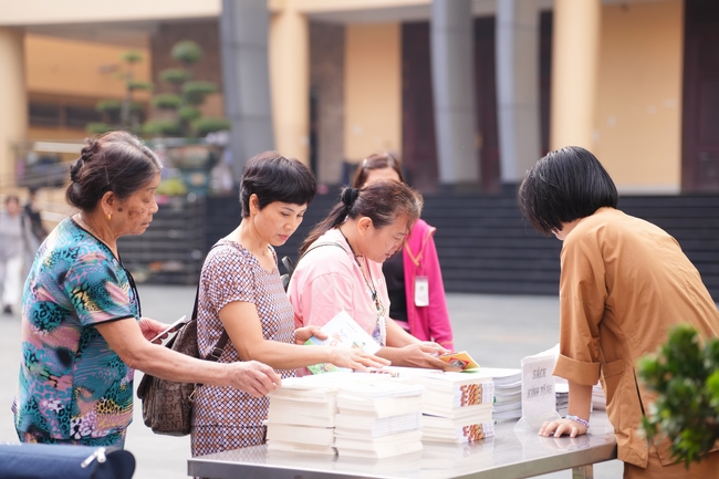 Chương trình cộng đồng “Thanh lọc thân tâm - Hướng dẫn phương pháp sống khỏe thuận tự nhiên