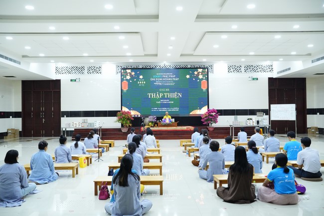 Lớp “Phật Pháp Ứng Dụng Hoằng Pháp”: Tu học giáo lí  3 ngày đầu xuân Ất Tỵ 2025