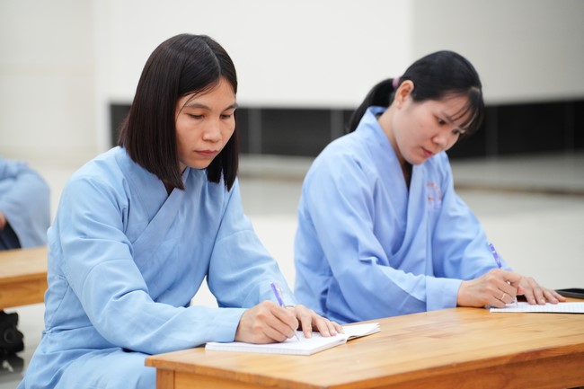 Lớp “Phật Pháp Ứng Dụng Hoằng Pháp”: Tu học giáo lí  3 ngày đầu xuân Ất Tỵ 2025