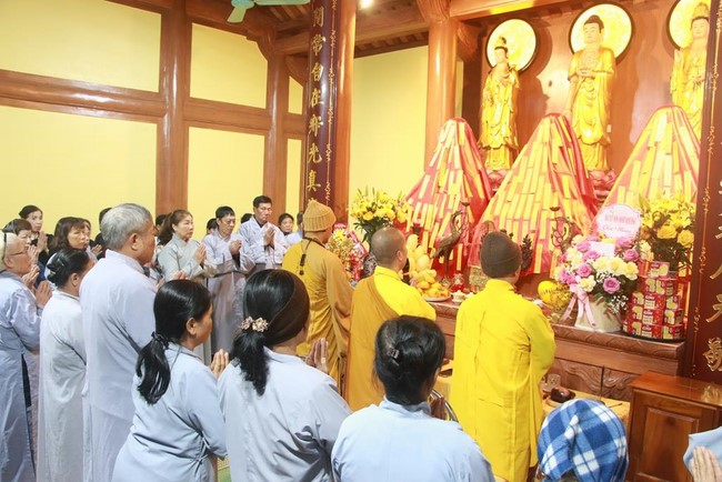 Chùa Tiêu Dao: Lễ an vị tượng Tam Tổ Trúc Lâm