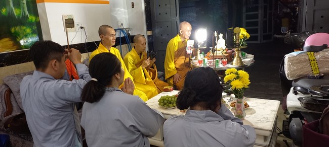 Ban Từ Thiện: Lễ Quy y Tam Bảo tại Trung Mỹ Tây, quận 12