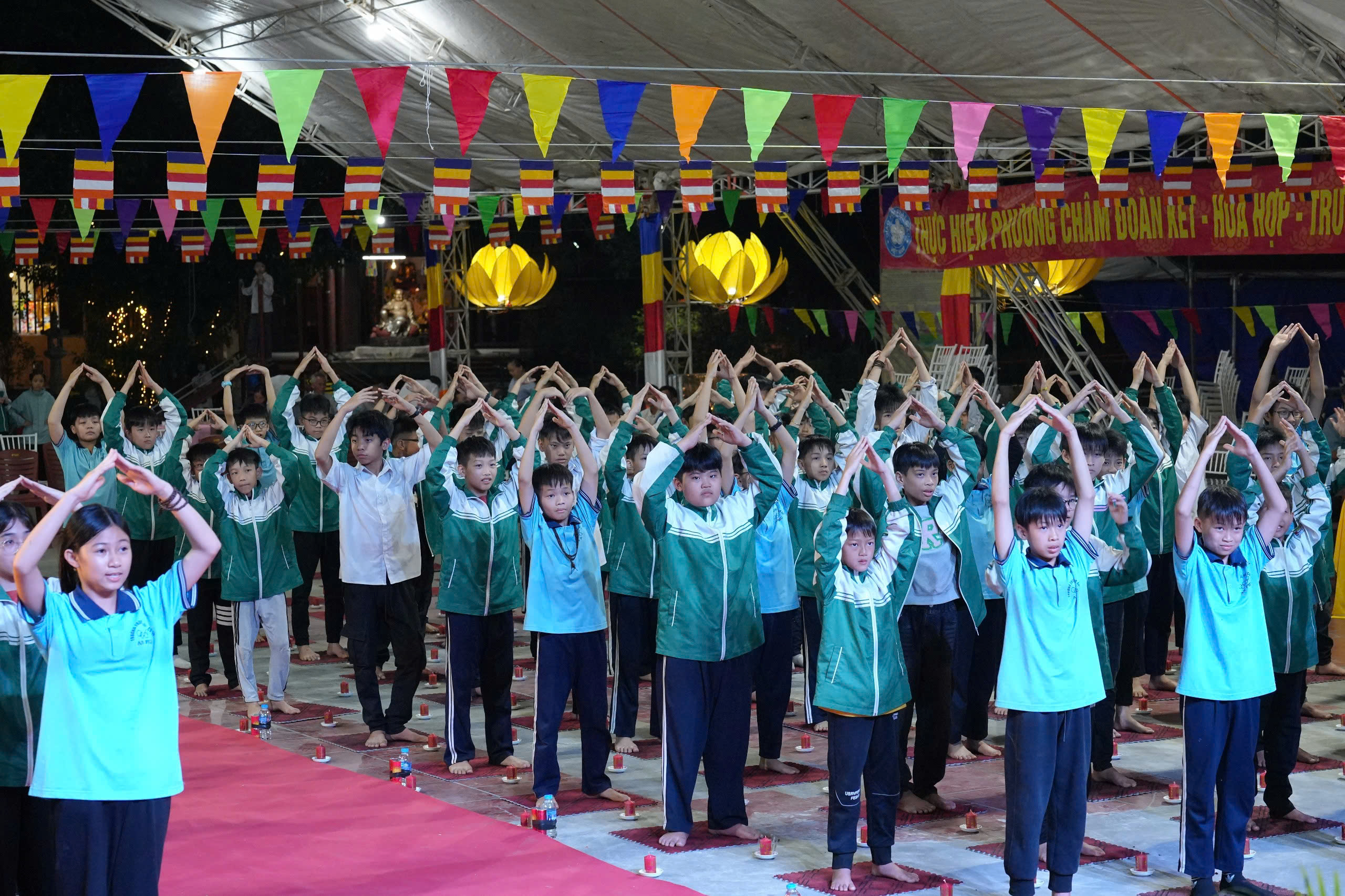 Traditional Festival and Candle Lighting Night of Co Tan Pagoda - Hai Duong