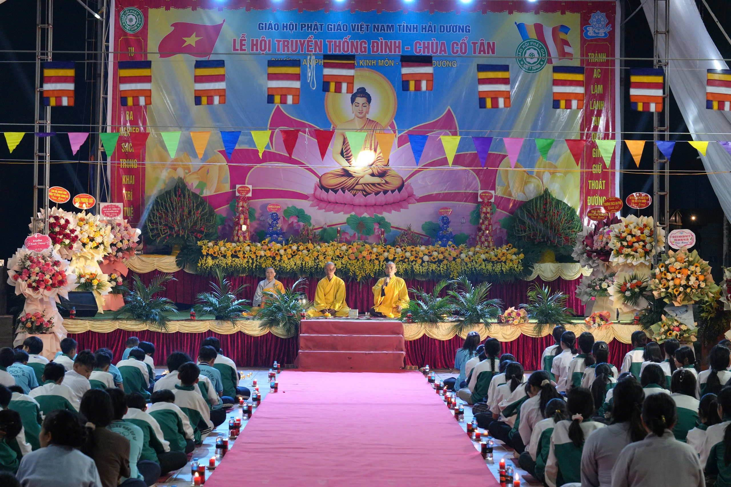 Traditional Festival and Candle Lighting Night of Co Tan Pagoda - Hai Duong