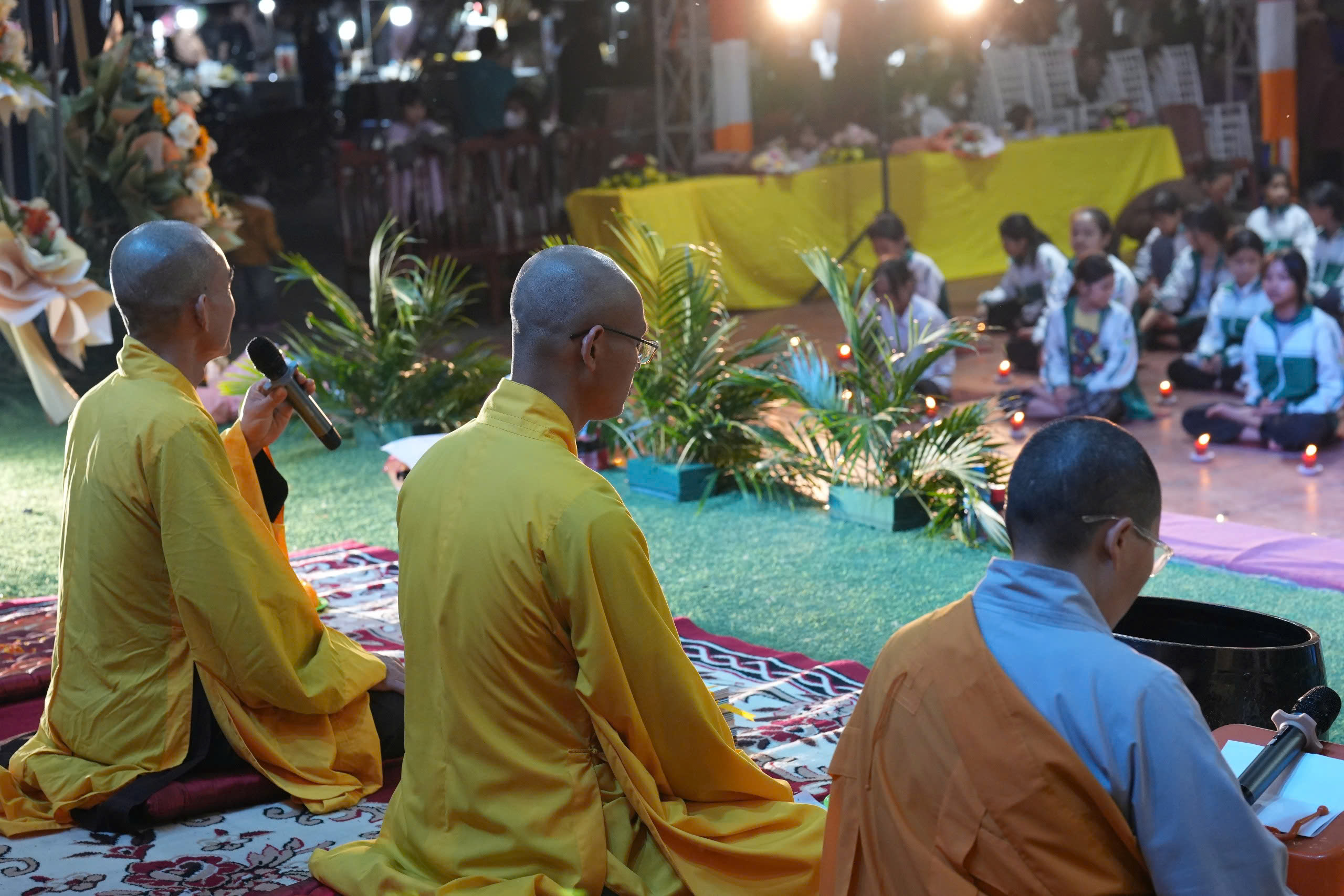 Traditional Festival and Candle Lighting Night of Co Tan Pagoda - Hai Duong