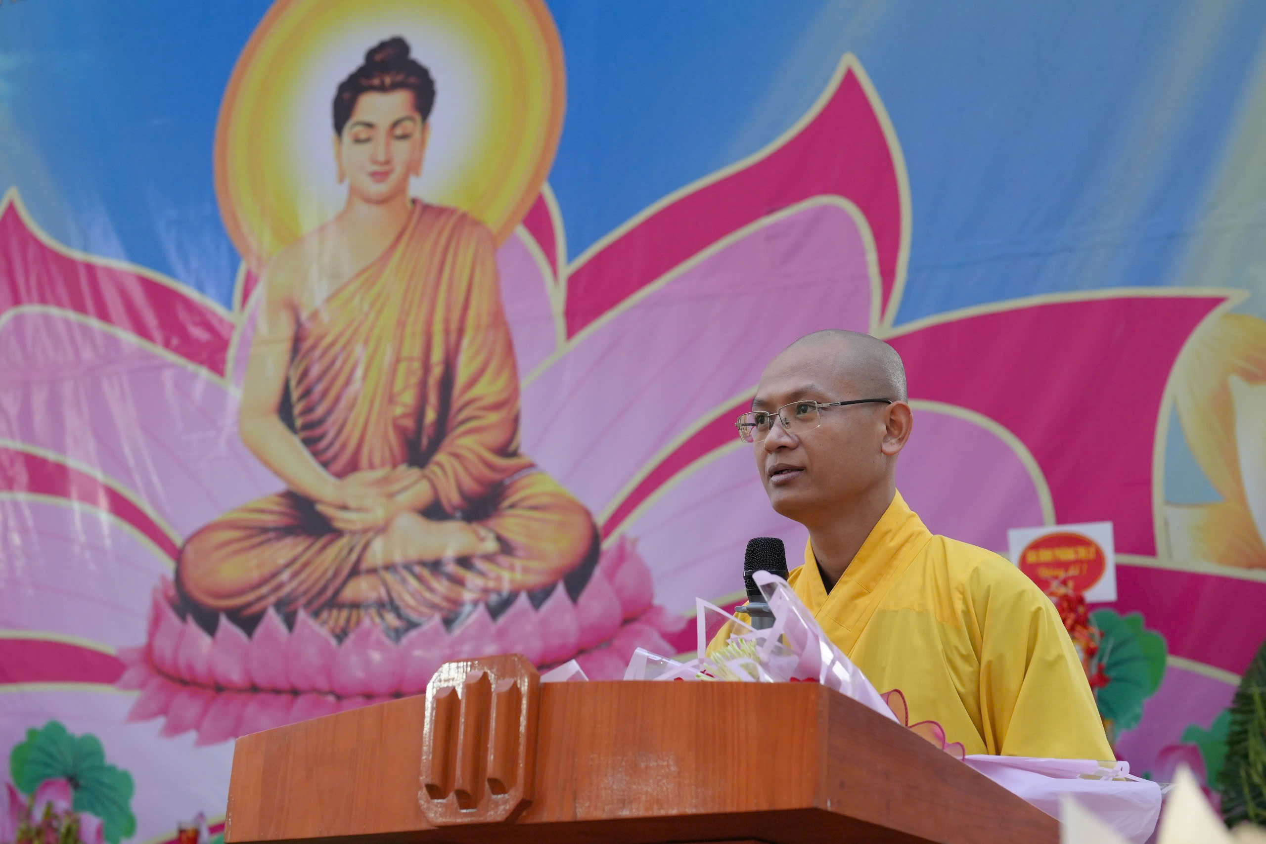 Traditional Festival and Candle Lighting Night of Co Tan Pagoda - Hai Duong
