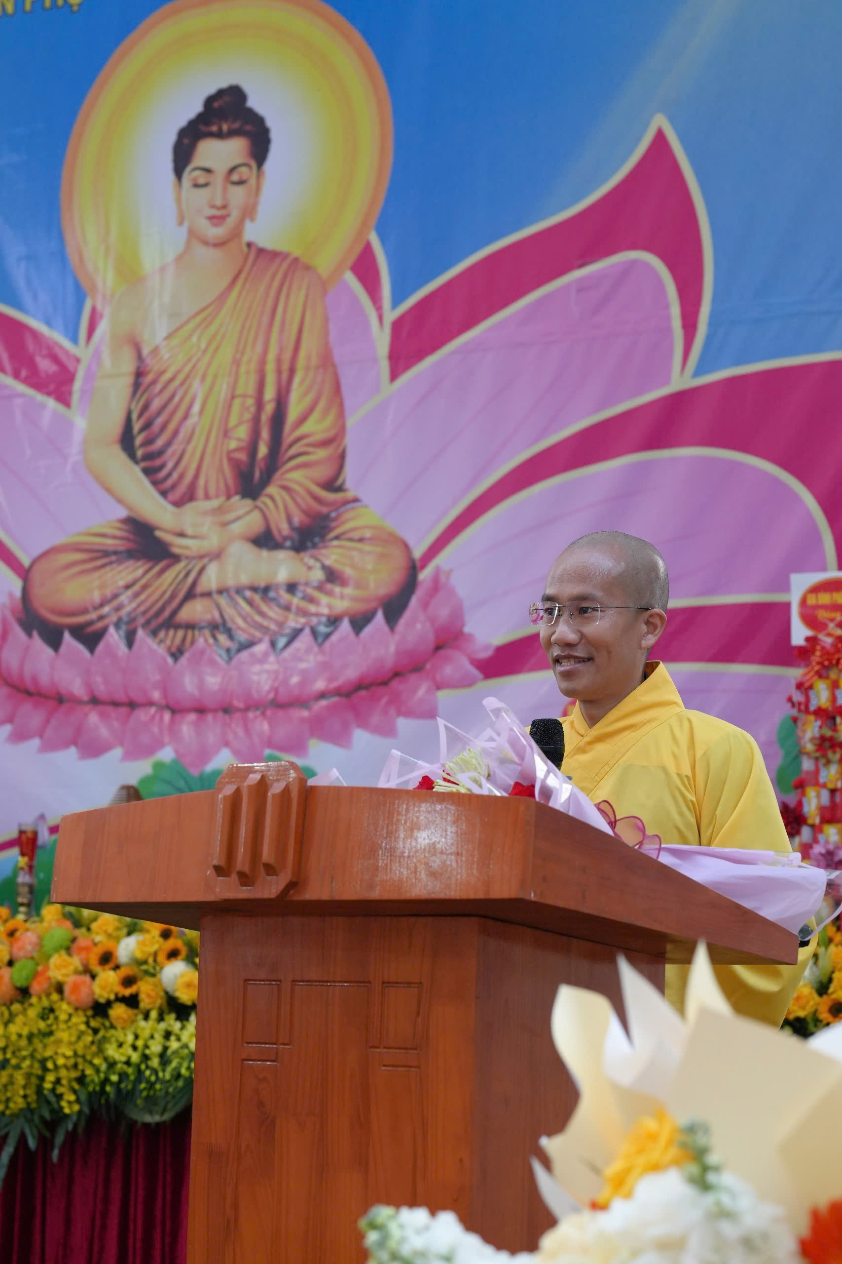 Traditional Festival and Candle Lighting Night of Co Tan Pagoda - Hai Duong