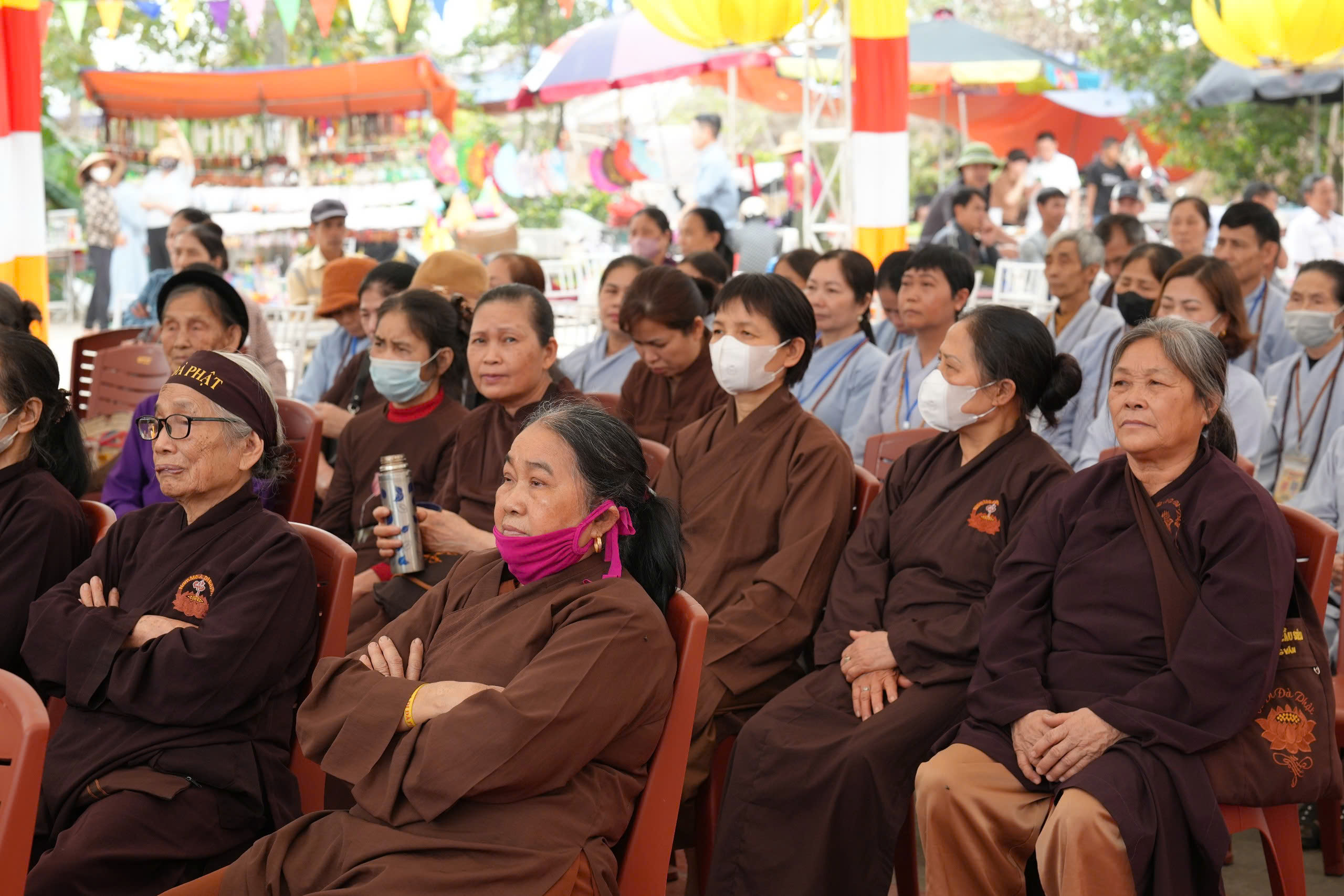 Traditional Festival and Candle Lighting Night of Co Tan Pagoda - Hai Duong