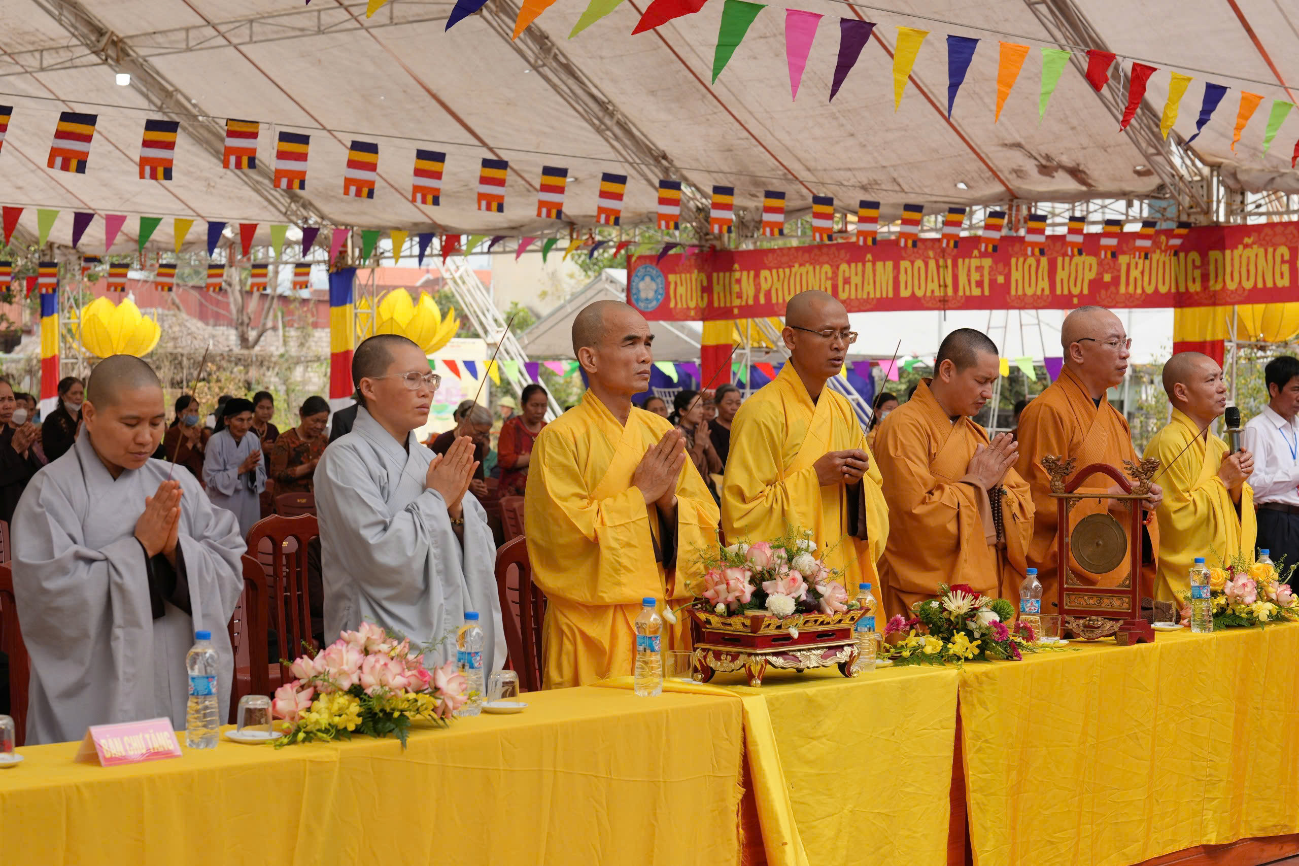 Traditional Festival and Candle Lighting Night of Co Tan Pagoda - Hai Duong