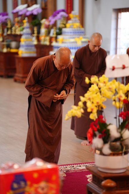 Buddhist trip to visit some branches in the Central Highlands provinces